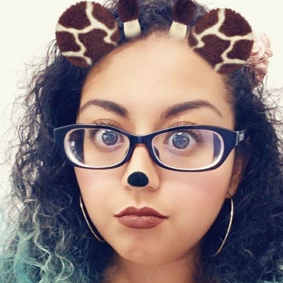 Meet your Posher, Vanesa - Picture 1 of 1